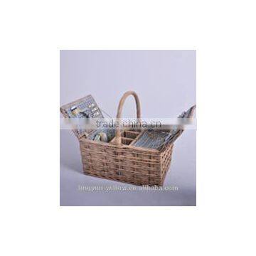 4 persons Folk Art Style willow picnic hamper with cooler bag