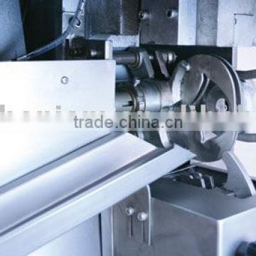 Pneumatic aluminum coil dual clipper