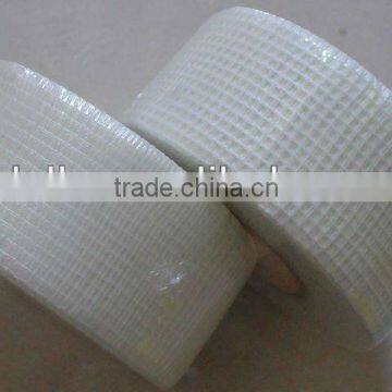 Self-adhensive fiberglass mesh tape