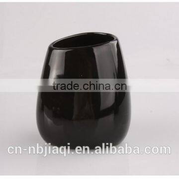 4pcs of Black Bathroom Accessories Set photo-3