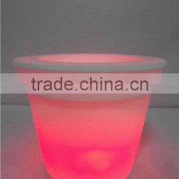 Beautiful Pot Garden Plastic LED Flower Pot photo-3