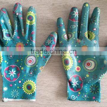 100% Polyester household dipped garden work gloves flower print glove