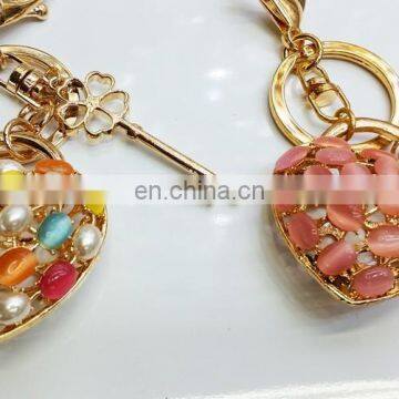 New fashion gold metal heart pearl key chain