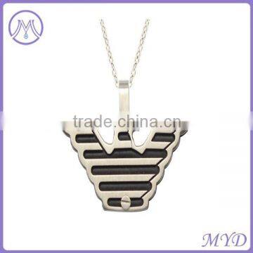 handcraft custom stainless steel fashion letter v pendant jewelry