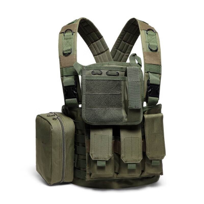 Тактический жилет