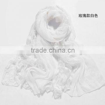 Korea Lady Fashion Flower Embroidery Double Layered Lace Chiffon Scarf photo-5