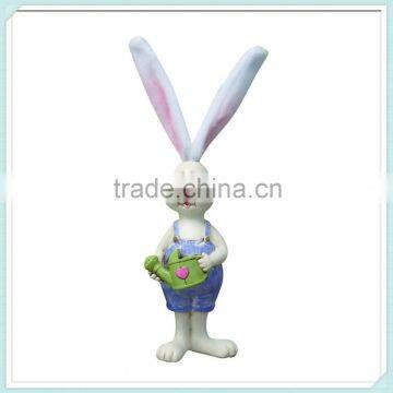 2016 hot sell items boy and girl decoration resin easter bunny