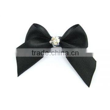 ribbon bows with beads