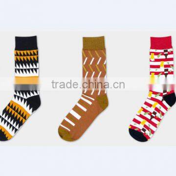 wholesale assorted colors colored crew socks in China