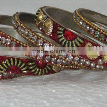 Lacquered Bangle set