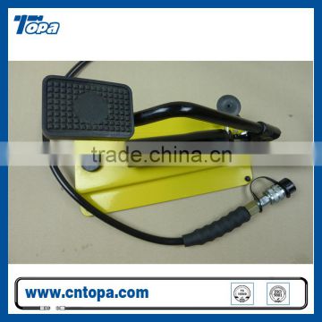 Manual air hose crimping tool