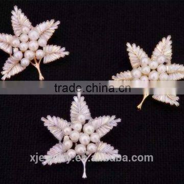 best service leaf brooch korean