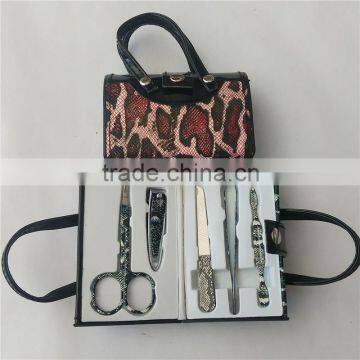 Hand bag Shape tree bark pattern Small Manicure Set in PVC Pouch