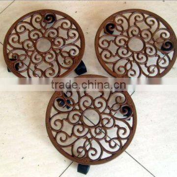 antique cast iron trivets 2/ mteal removable flowerpot rack /wrought flowerpot rack