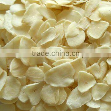 2016 new crop China Factory Exporter Dehydrated Garlic Flakes ,Garlic Slices in Grade A quality