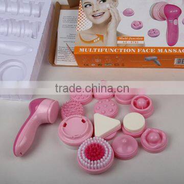 2016 Hot Sell New Style Electric Handheld Multifunctional Face Massager