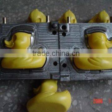 OEM Blow Molding Plastic Bath Duck Yellow Custom Rubber Duck Huizhou Factory