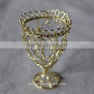 Decorative metal wire basket