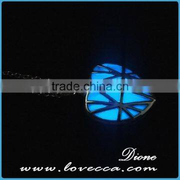 Nigh Light Magical Aqua Blue Hallow Heart Pendant Luminous photo-3