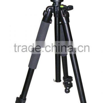 Tripod of Mid level professional digital and camera tripod of photograph accessory