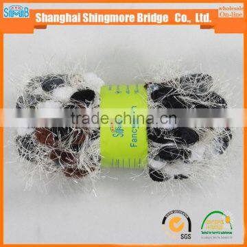 China Textile Factory Direct Wholesale 100% Polyester Spun Dyed Yarn Hand Knitting Velvet Twist Feather Yarn in Low Price photo-4