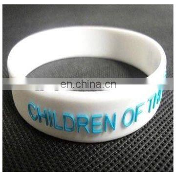 Factory Direct Sales Eco-friendly Fashion Silicone Bracelet photo-3