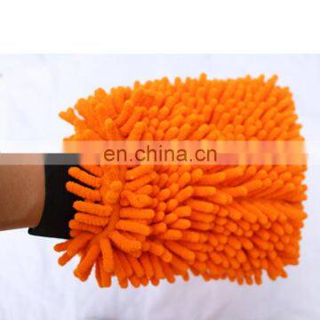 gloves for washing the car 2019 trend