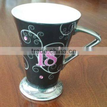 "Pinsun"gems embossed mug