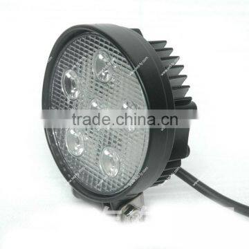 18W LED Work Light 4x4 LED Driving Light LED Offroad Light For 4WD Off Road Tractor Auto Lamp