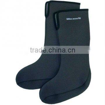 2013 fashionable quality waterproof neoprene finishing socks