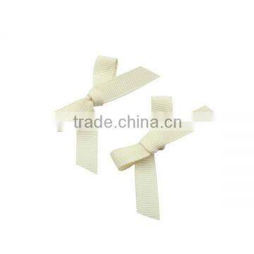 White grosgrain ribbon bow for lingerie dicoration