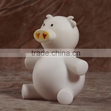 china factory custom make blank diy vinyl piggy bank/wholesale piggy bank