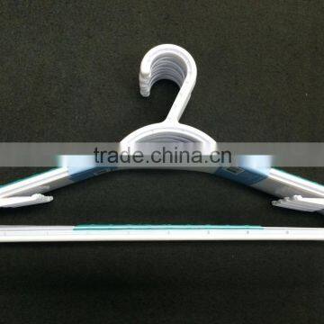 Slim Sure-grip Hanger