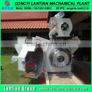 Germany Technology Vertical Ring Die Pellet Mill / Wood Pellet Mill For Sale