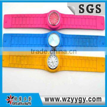 Cheap slap band wrist watch