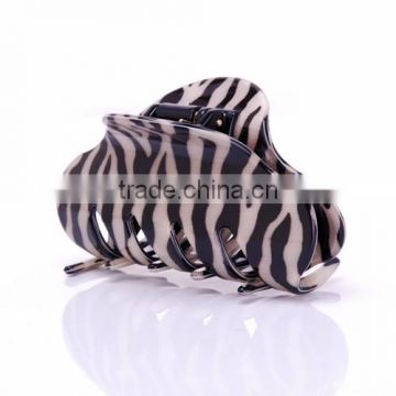 Fashion and stylish animal print hair accessories crab claw clip