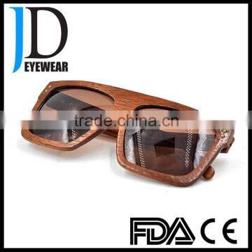 Factory Directly Wholesale Simple Ultra-light Big Frame Not Expensive Wood Sunglasses