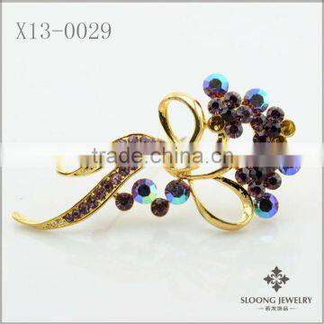 2013 Fashion Jewelry Golden Shiny Crystal Rhinestone Brooch