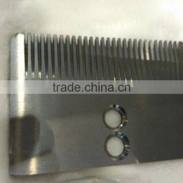 Cutting blade for tire machining tools