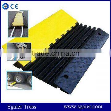 Hot Sale Outdoor Five Ways Cable Cover Natural Rubber Cable Bridge