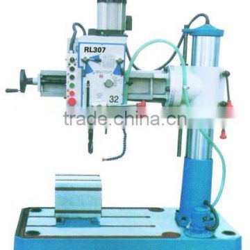 Universal Radial Drilling Machine