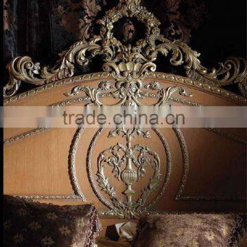 European Style Antique Noble Solid Wood Bedroom Furniture Luxury Double Bed photo-2