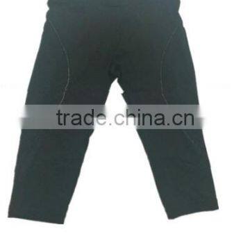 Women Sport Capri Pants photo-2