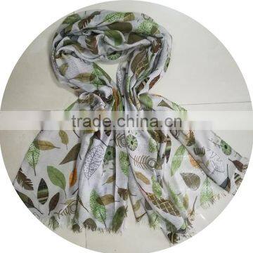 2017 New Fashion Woven Tatting Leaf Pattern Long Scarf photo-3