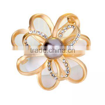 Matte gold/silver pearl Crystal Rhinestone Flower brooch wedding dress pin brooches for women