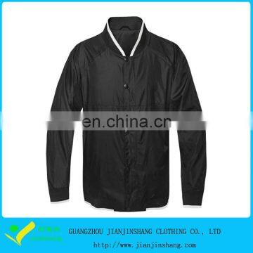 Lightweight Nylon Black Color Full Buttons Jackets For Man's Sports