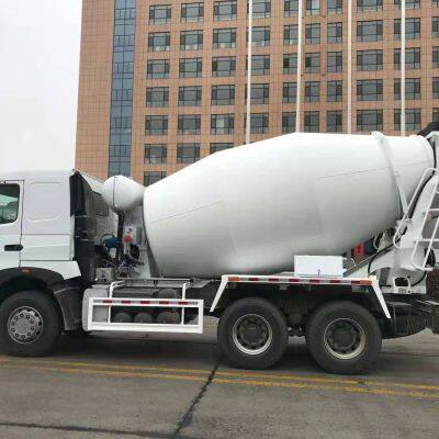 Sinotruk Howo 12m³ Volume Mixer Truck