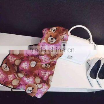 High Quality Black Border Bear Printed Ladies Cashmere Pashmina Shawl photo-5