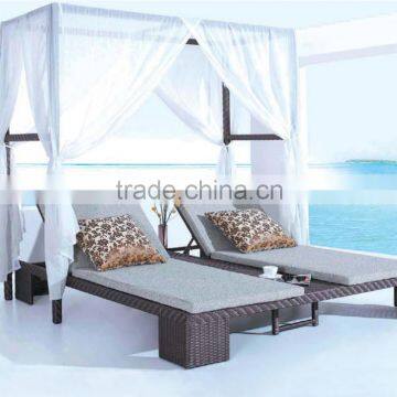 Fashion outdoor rattan chaise lounge with canopy