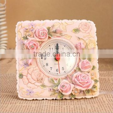 Resin handicraft Creative decoration small alarm table clock